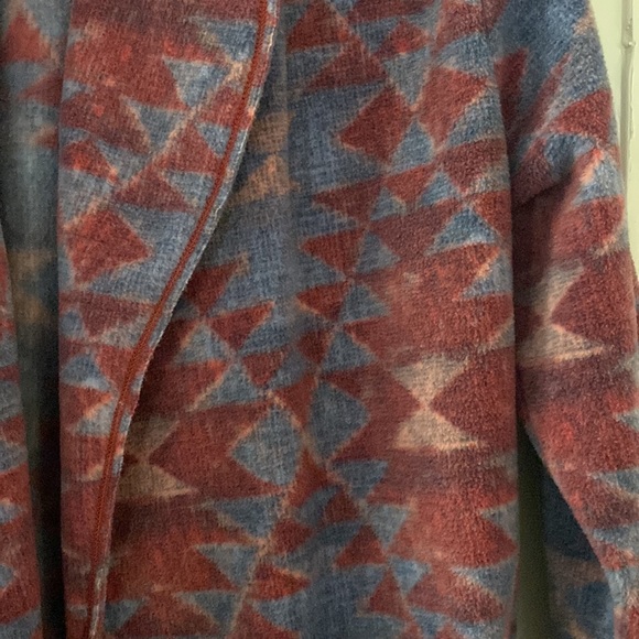Columbia Aztec print jacket - Picture 3 of 7